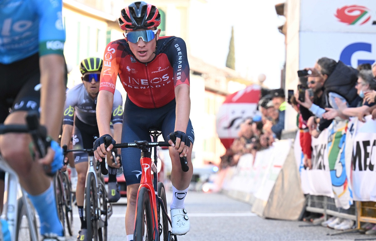 Modern Adventure, il ritorno di Leo Hayter dopo la pausa per curare la depressione: "È un diamante grezzo"