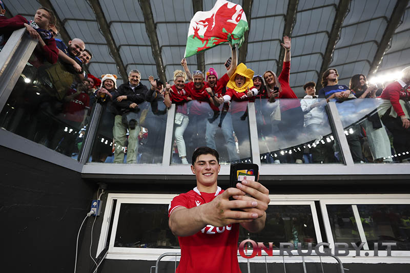 Louis Rees-Zammit torna a giocare a rugby: lo farà in Premiership