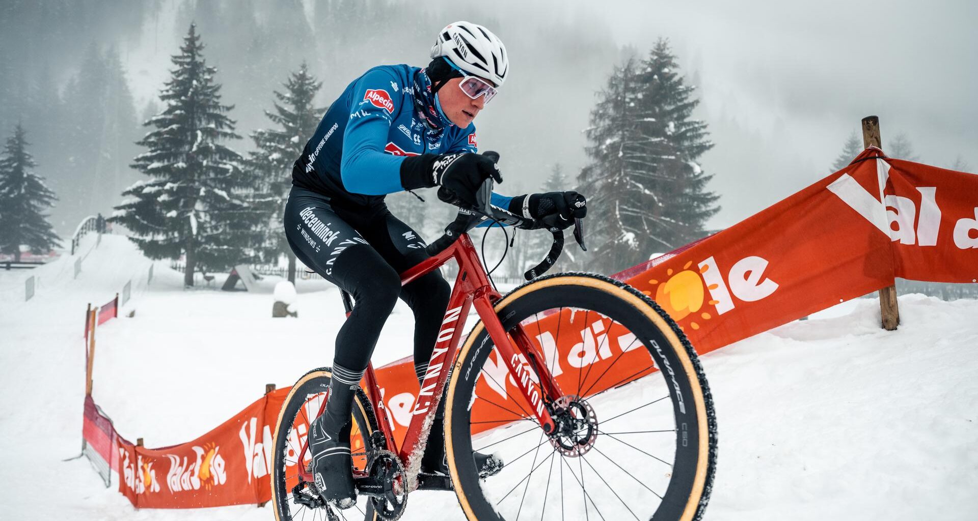 Ciclocross, la Federazione dei Giochi Olimpici Invernali non vuole l'ingresso nel 2030: "Sminuirebbe il brand"