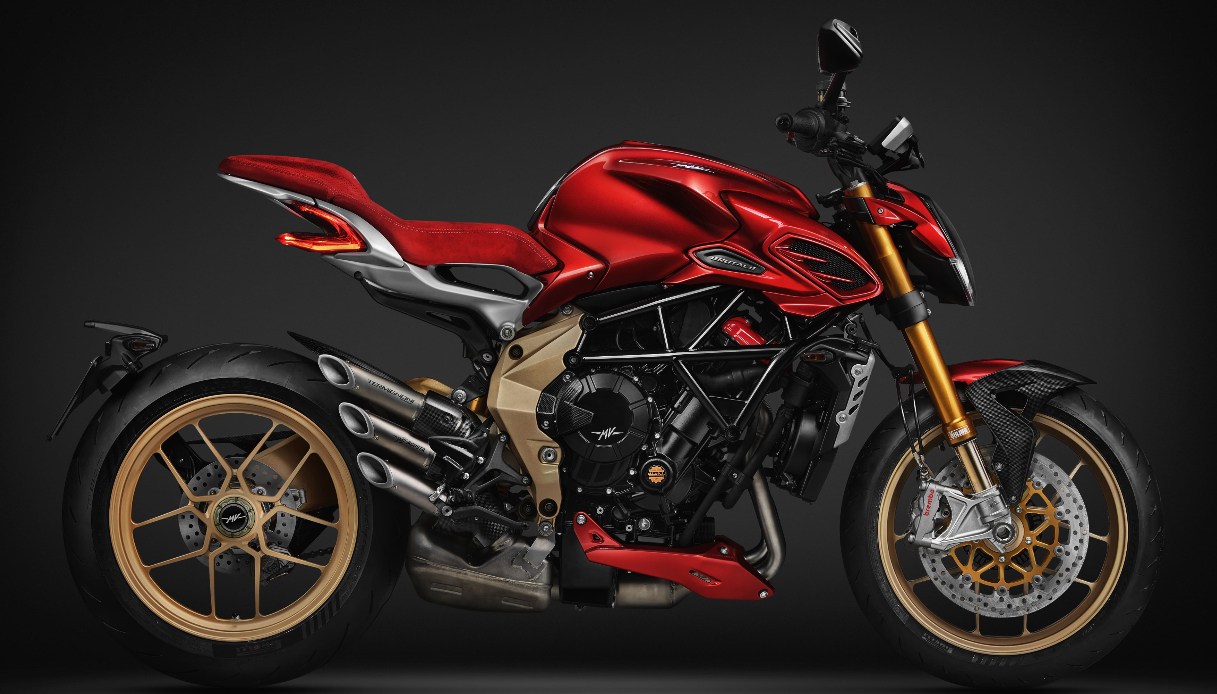 MV Agusta illumina EICMA 2025 con la nuova Brutale Serie Oro