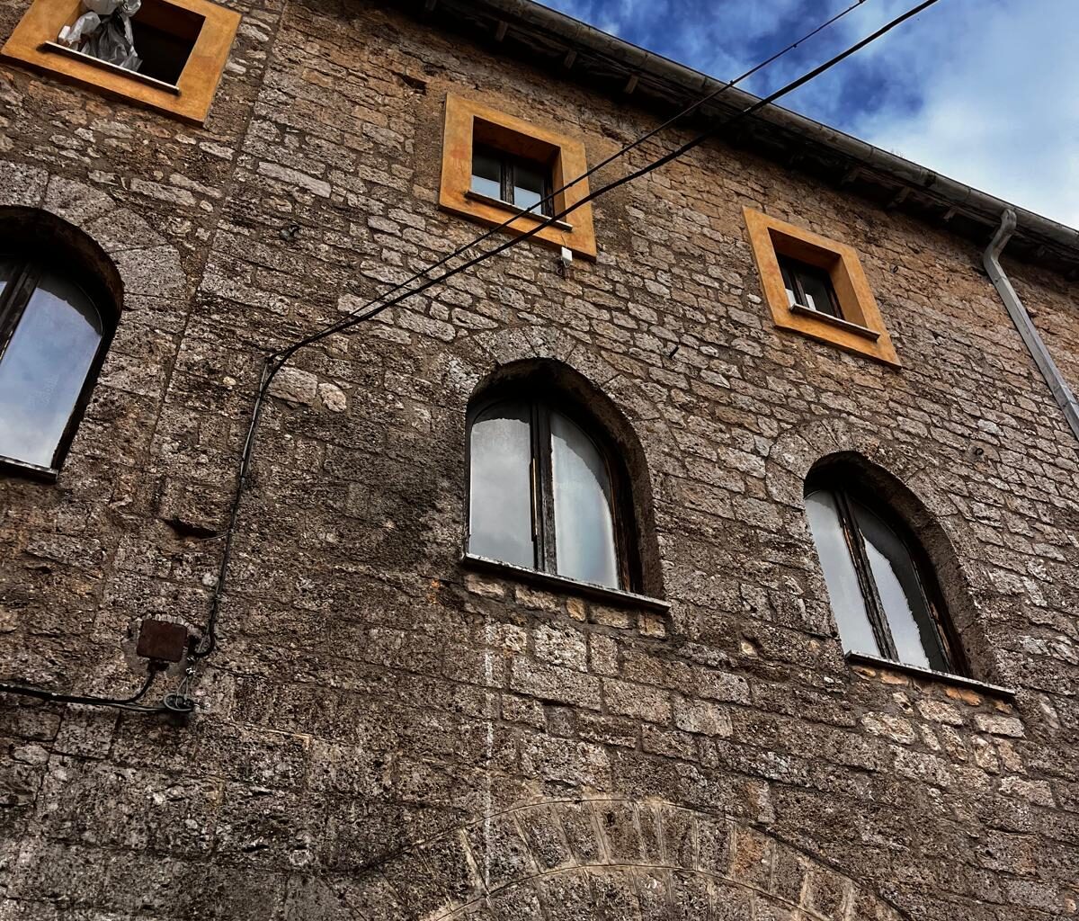 In un borgo del Lazio c’è un museo dedicato al piccolo formato