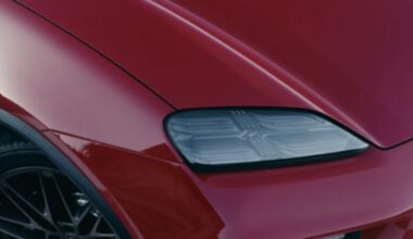 Porsche Macan, la prima versione GTS del SUV elettrico