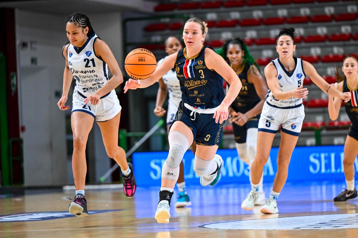 BASKET A1 - A Sassari la Magnolia centra la quarta vittoria in stagione. In evidenza Gray e capitan Trimboli