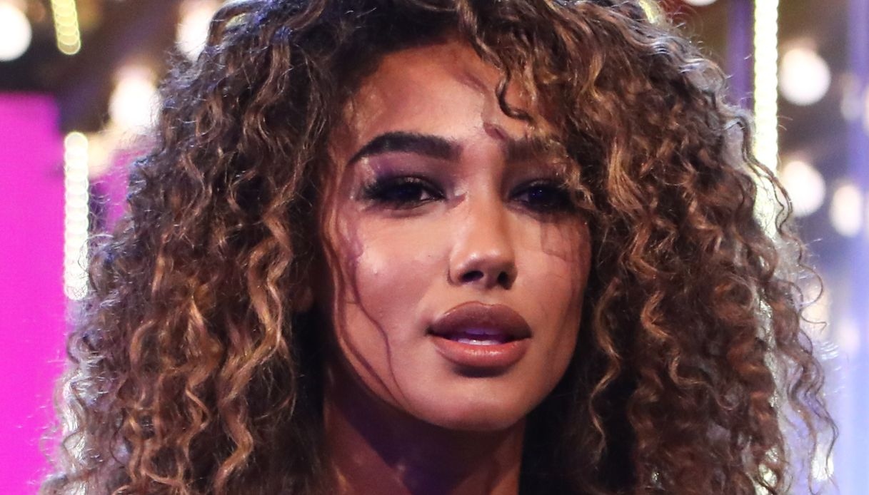 La Ruota della Fortuna, Samira Lui sorprende Gerry Scotti: "Ti viene naturale"