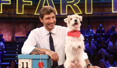 Affari Tuoi, Stefano De Martino in meditazione: Gennarino porta fortuna