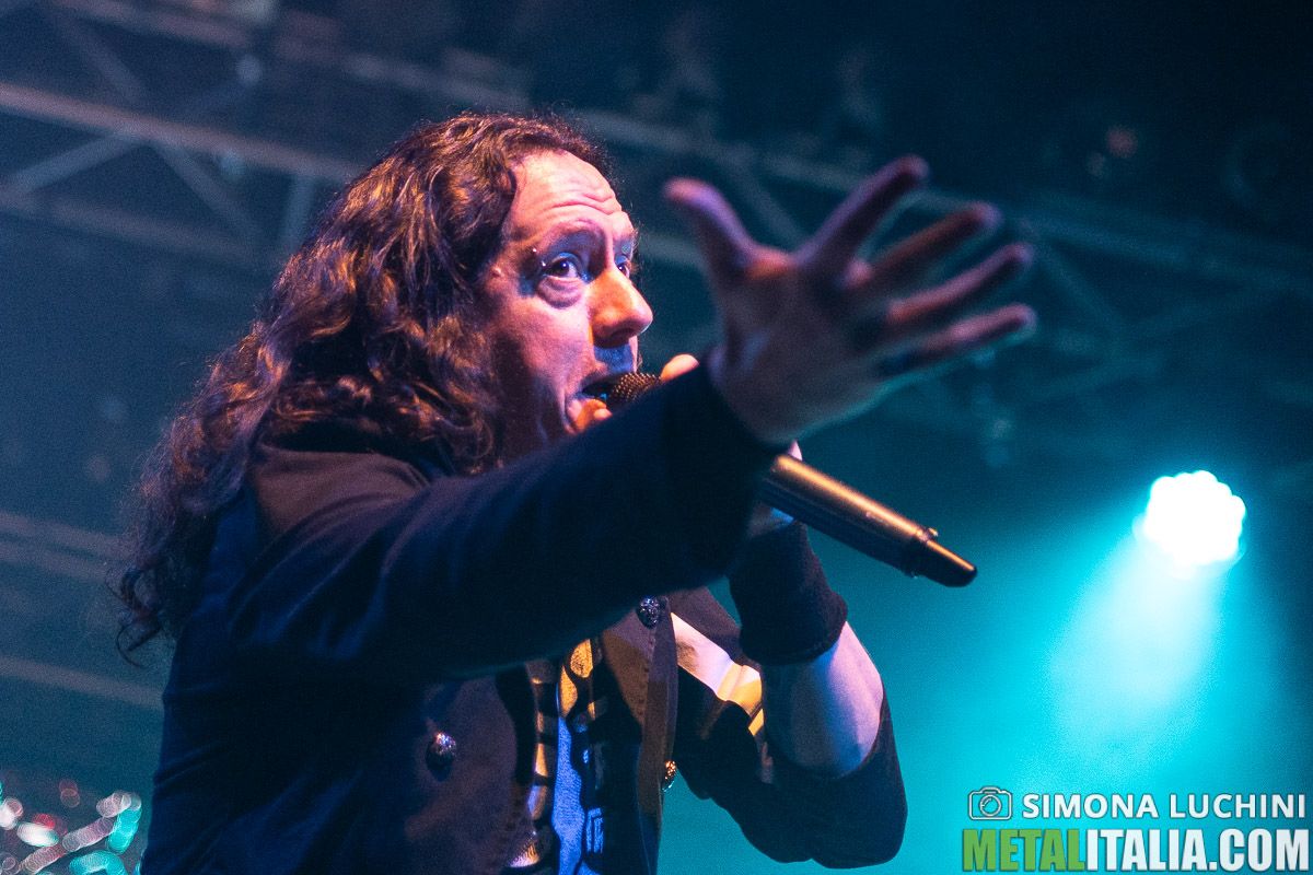 una data al Legend di Milano