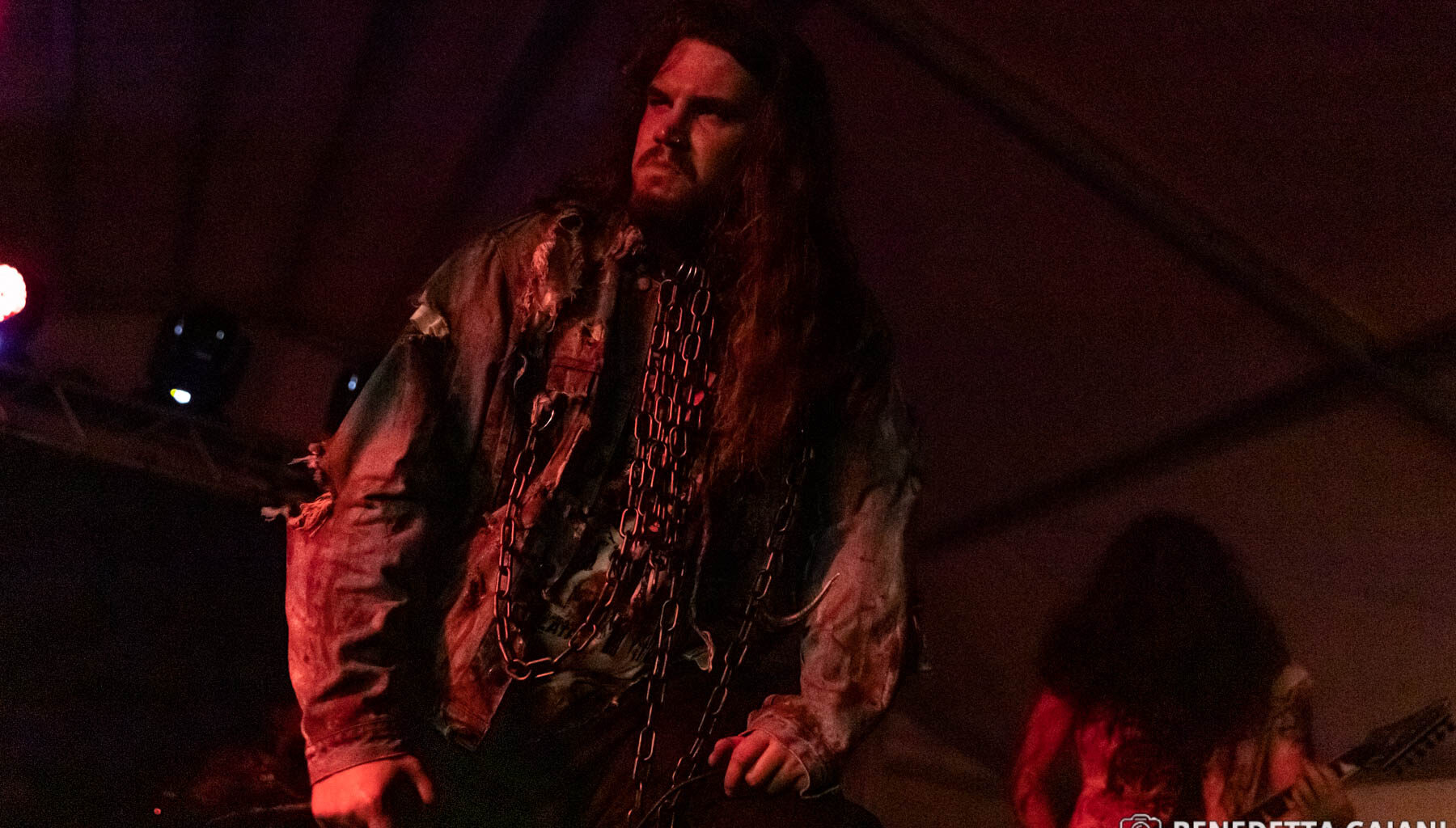 TENEBRO: il nuovo singolo "Jennifer"