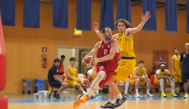 Avellino travolta. Pesaro resta in vetta