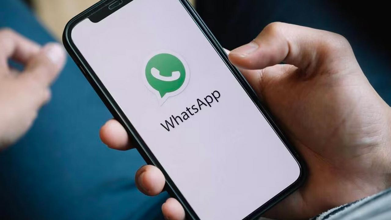 Disastro WhatsApp: esposti 3,5 miliardi di account per una banale vulnerabilità - Hardware Upgrade