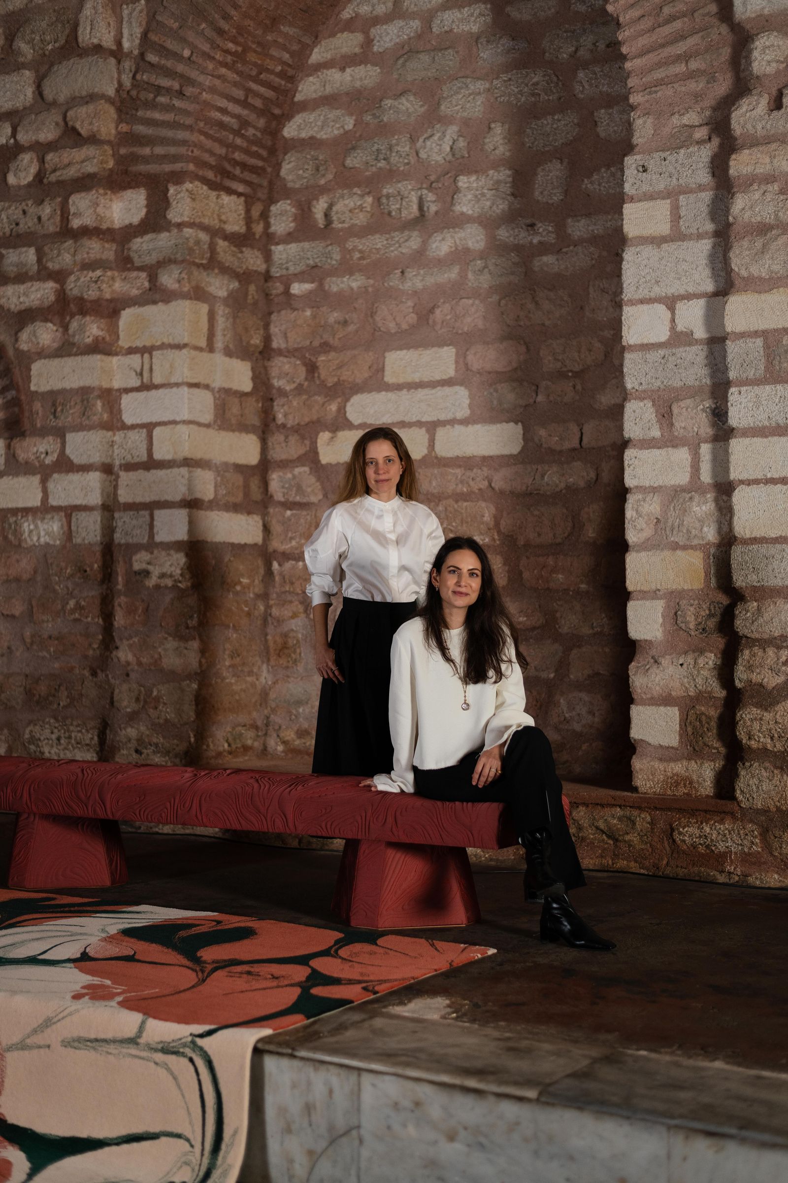 Eda Akaltun e Mevce Ciraci founder dello studio Ahu.