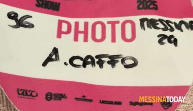 Il telefono fatto volare da Elodie era il mio, non sono un fan invadente ma un giornalista: vi spiego com'è andata