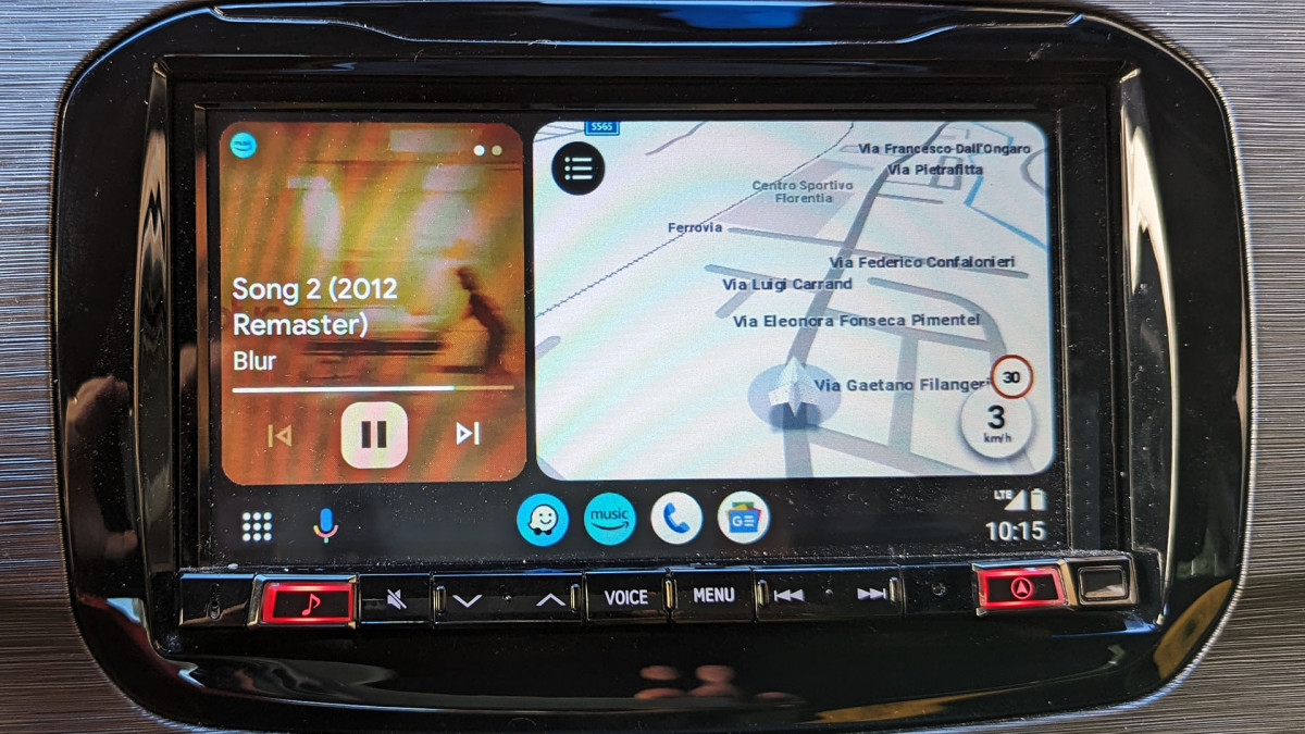 Gemini rimpiazza l’Assistente su Android Auto, con conversazioni continue, connessione alle app Google, ma addio ai soprannomi