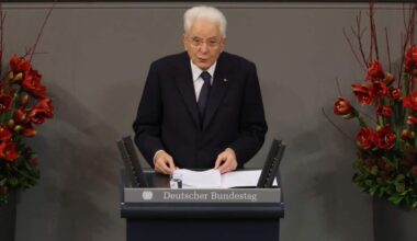 Mattarella al Bundestag: 'La guerra d'aggressione è un crimine'