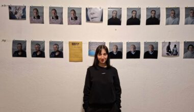 1’30’’: la mostra sul sisma dell’80 che non ritrae macerie del passato ma volti del presente