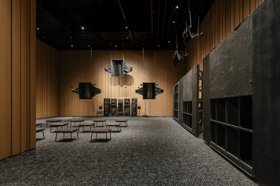 an experimental audio space designed for sound installation and performance