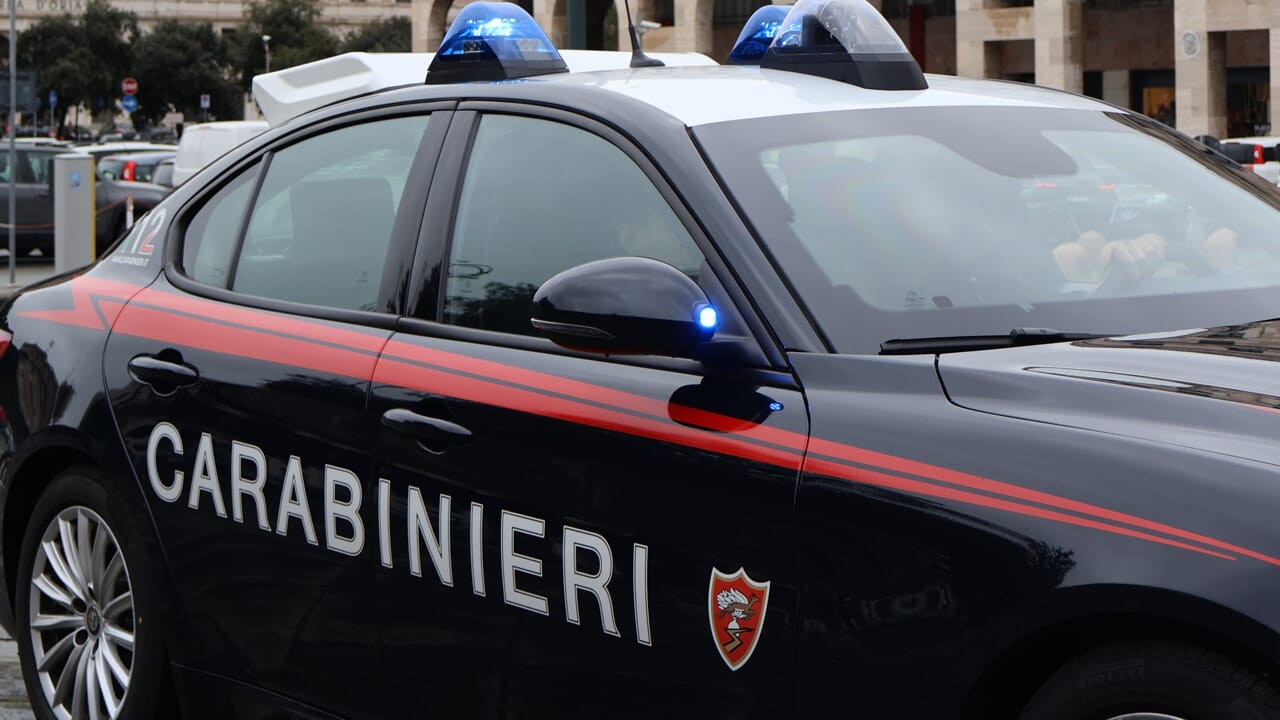 portata in codice rosso al San Martino con l'elicottero