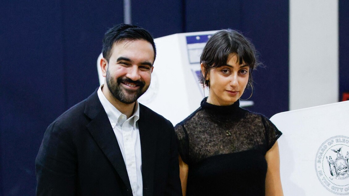 Duwaji, la moglie di Mamdani motore della campagna - Notizie