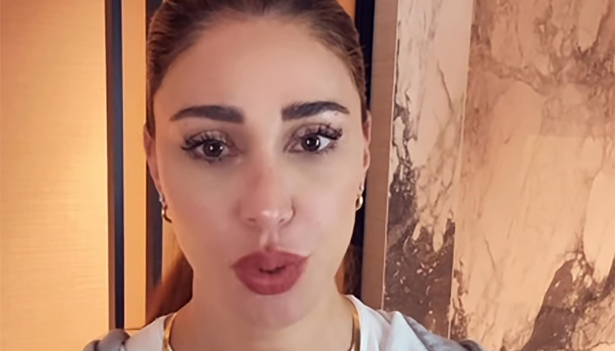 Belen non sta bene: aiutare senza giudicare. Proviamoci per una volta - DiLei