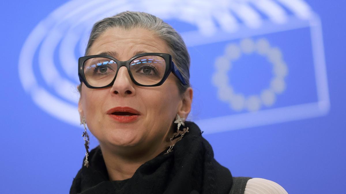 “Odg per la revoca della cittadinanza onoraria”