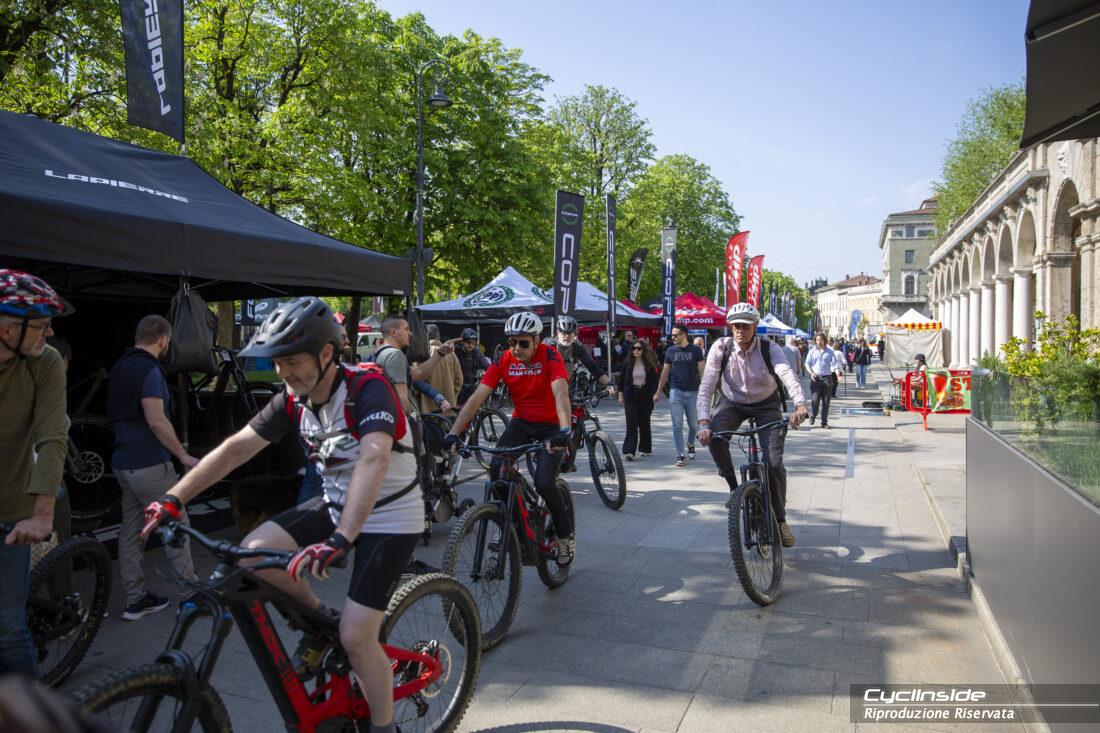 Bicicletta: sfide e soluzioni nel mercato in crisi