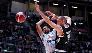 Basket Serie A: Bologna riparte con una vittoria, Napoli al tappeto