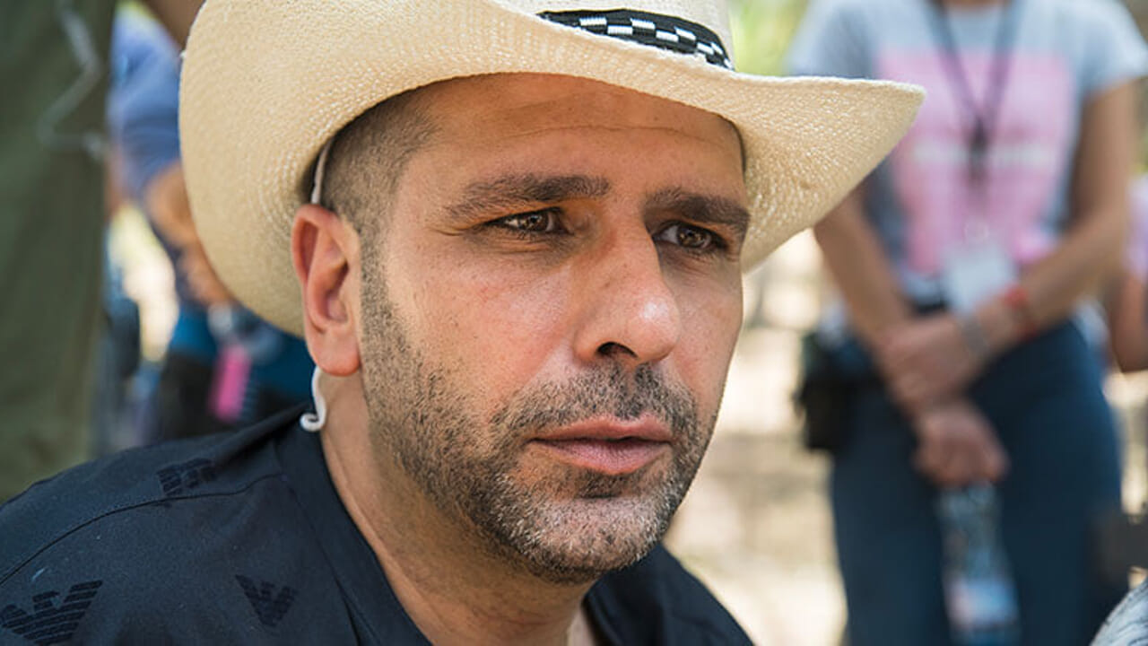 'Buen Camino', il nuovo film di Checco Zalone a Natale. Le anteprime a Bari