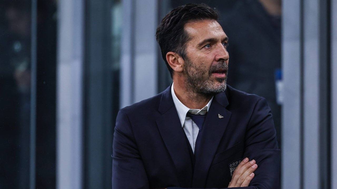 Buffon: "La Nazionale va toccata con cura, non mi piace l'incoerenza che c'è"