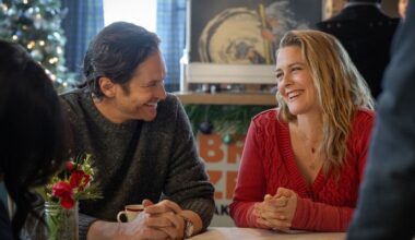 Buon NatalEx!, recensione del film Netflix con Alicia Silverstone