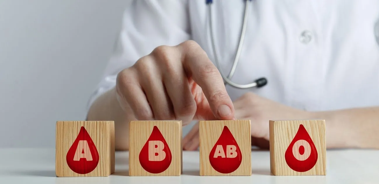 Cancro: il gruppo sanguigno A aumenta il rischio fino a sei volte, la nuova scoperta che cambia tutto