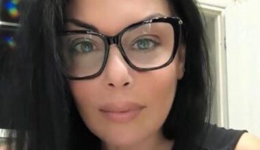 sarebbe morta per cause naturali