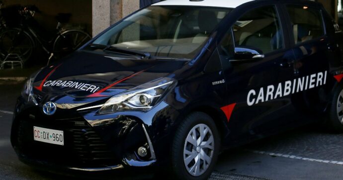 Donna di 81 anni uccisa a coltellate nel Varesotto: fermato il marito