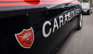 Ciriè, neonata trovata nel water dopo parto: fermata la mamma