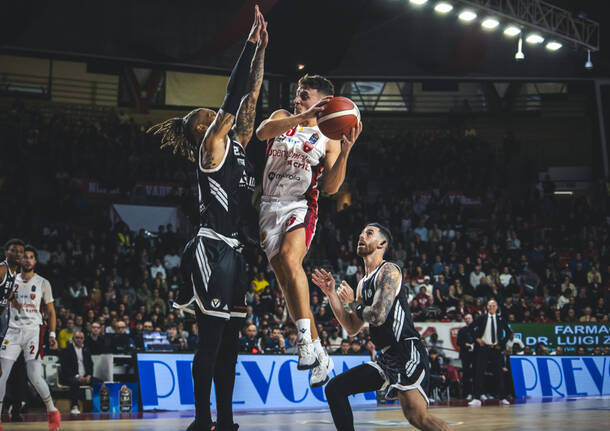 Basket - LIVE Openjobmetis Varese – Olidata Bologna