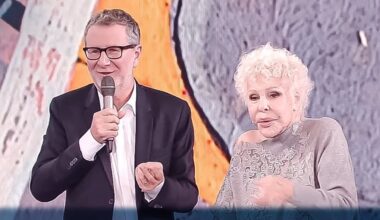 l'omaggio a Ornella Vanoni e gli ospiti del 23 novembre 2025