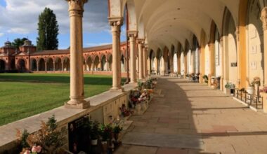 Funerale a Ferrara, seppelliscono la bara ma la salma del defunto resta in ospedale