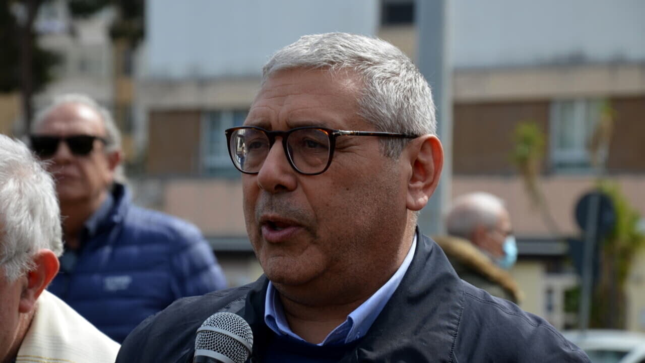 Sequestrati 80 mila euro in contanti a Salvatore Cuffaro, la metà erano in una tenuta nel Catanese