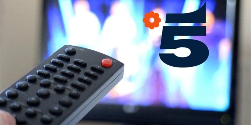 Canale 5, viene cancellata La notte nel cuore: il motivo