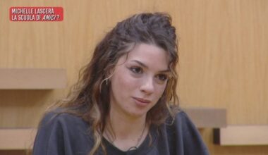Michelle lascia Amici 17 novembre - Amici Clip | Witty TV - Witty TV