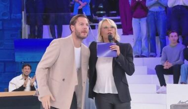 Alessandro Cattelan ad Amici25 16 novembre - Amici Clip | Witty TV - Witty TV