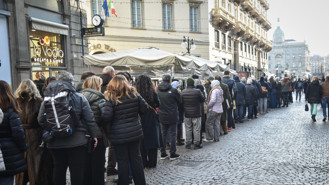 Alla camera ardente in cinquemila per salutare Ornella Vanoni - Musica