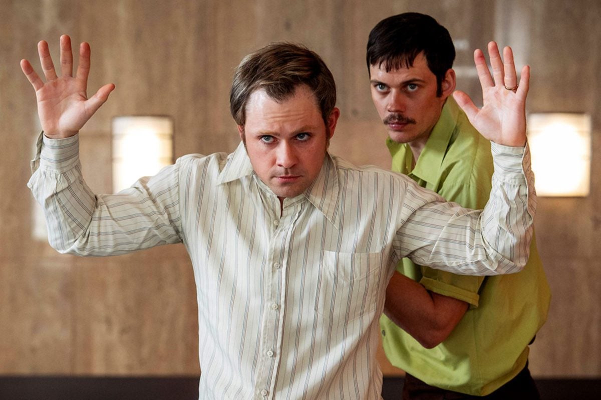 Dopo quasi 10 anni di attesa finalmente possiamo vedere le prime immagini di Dead Man's Wire, il nuovo film di Gus Van Sant