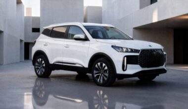 Nuove DR 5 e DR 5 Collection: caratteristiche e prezzi dei SUV di DR Automobiles