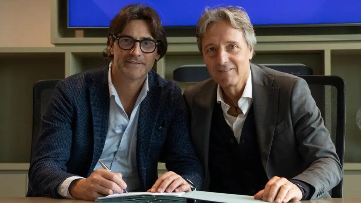 il tecnico ha firmato, è il nuovo allenatore viola. La diretta