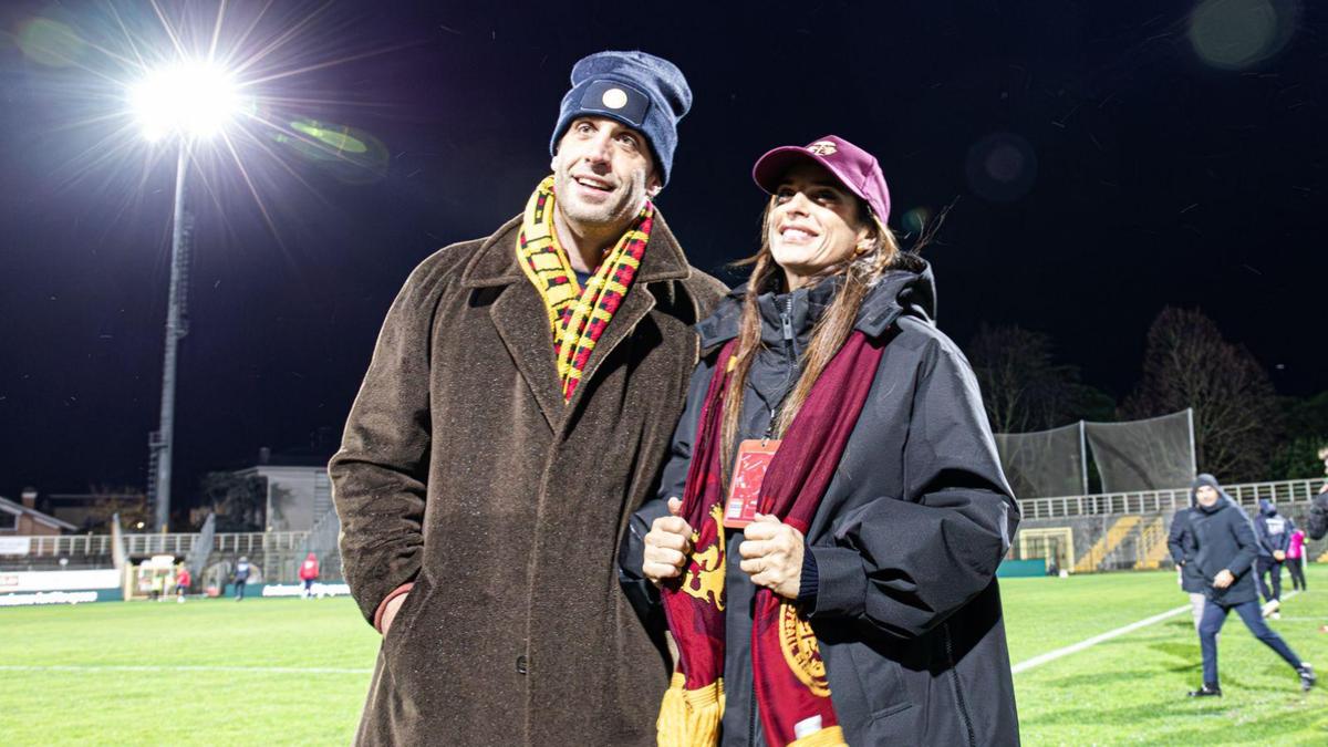 “Ecco perché sono tifosa”. Selfie e autografi allo stadio