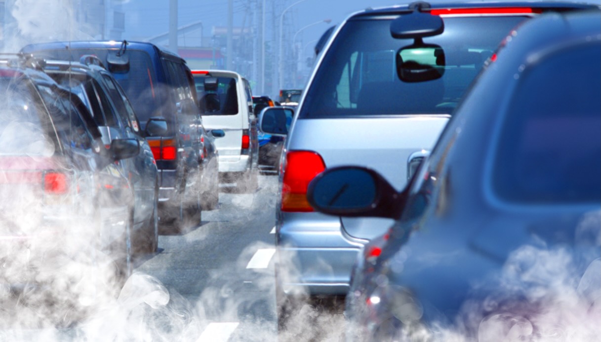 L'Europa pronta a ritrattare la norma sul blocco emissioni del 2035