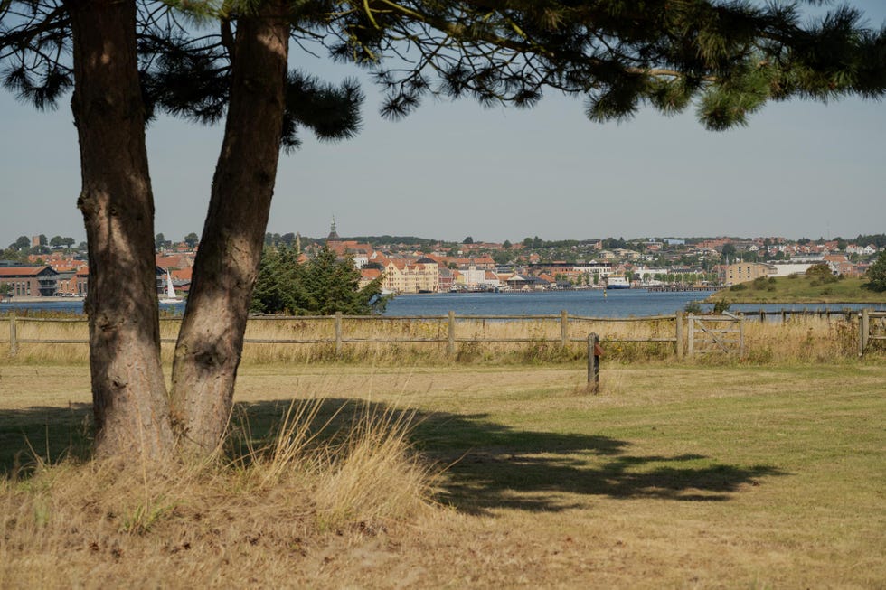 un rifugio minimal sul mare danese