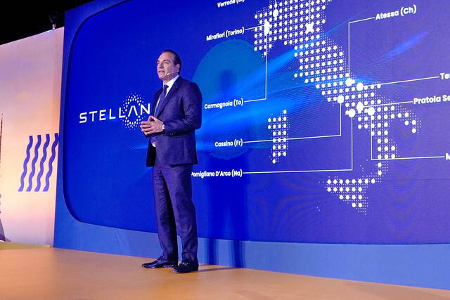 A Torino il lancio della Fiat 500 Hybrid