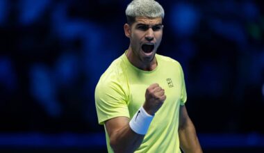 Alcaraz vince al debutto alle Atp Finals 2025: De Minaur battuto in due set