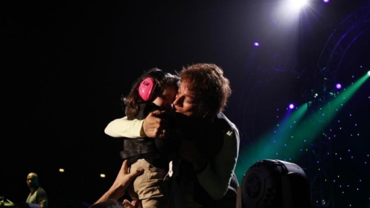 Gianna Nannini e la rarissima foto con la figlia, il giorno speciale e il gesto della cantante