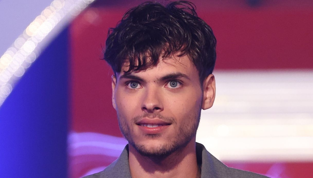 dopo il caos scatta la censura